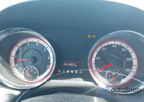 2015 Dodge Grand Caravan Sxt z USA, uszkodzony, nr VIN 2C4RDGCG2FR625849